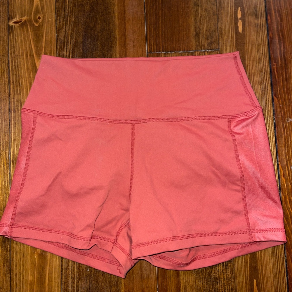 I am becoming size, medium yoga, shorts, orange